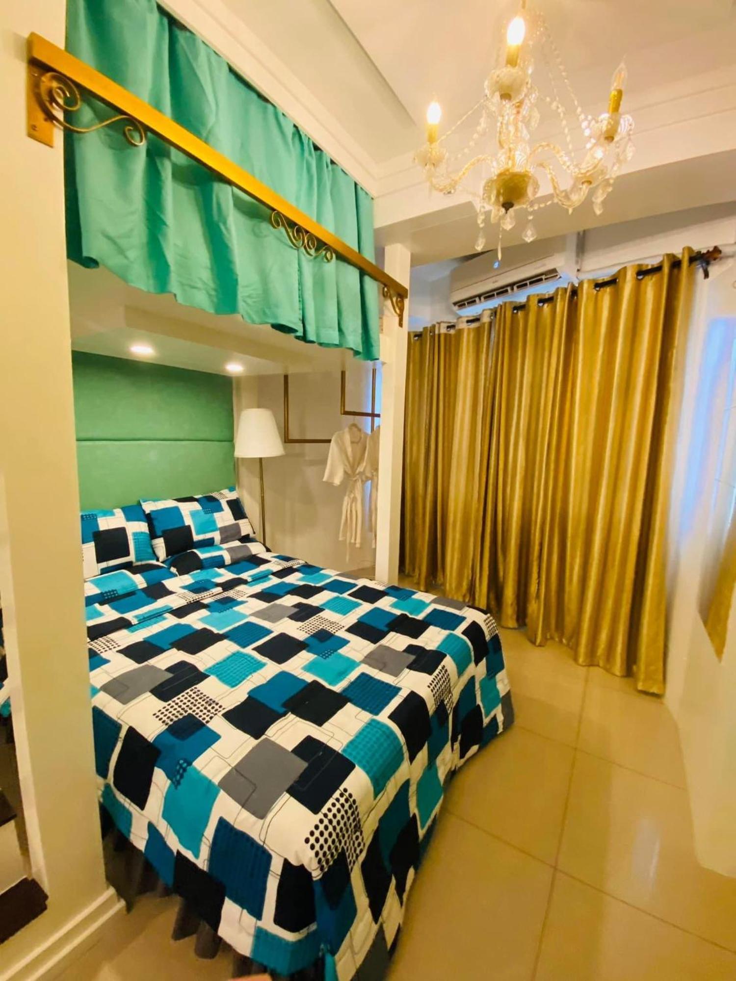 Tiffany Room At Shell Residences Manila Esterno foto